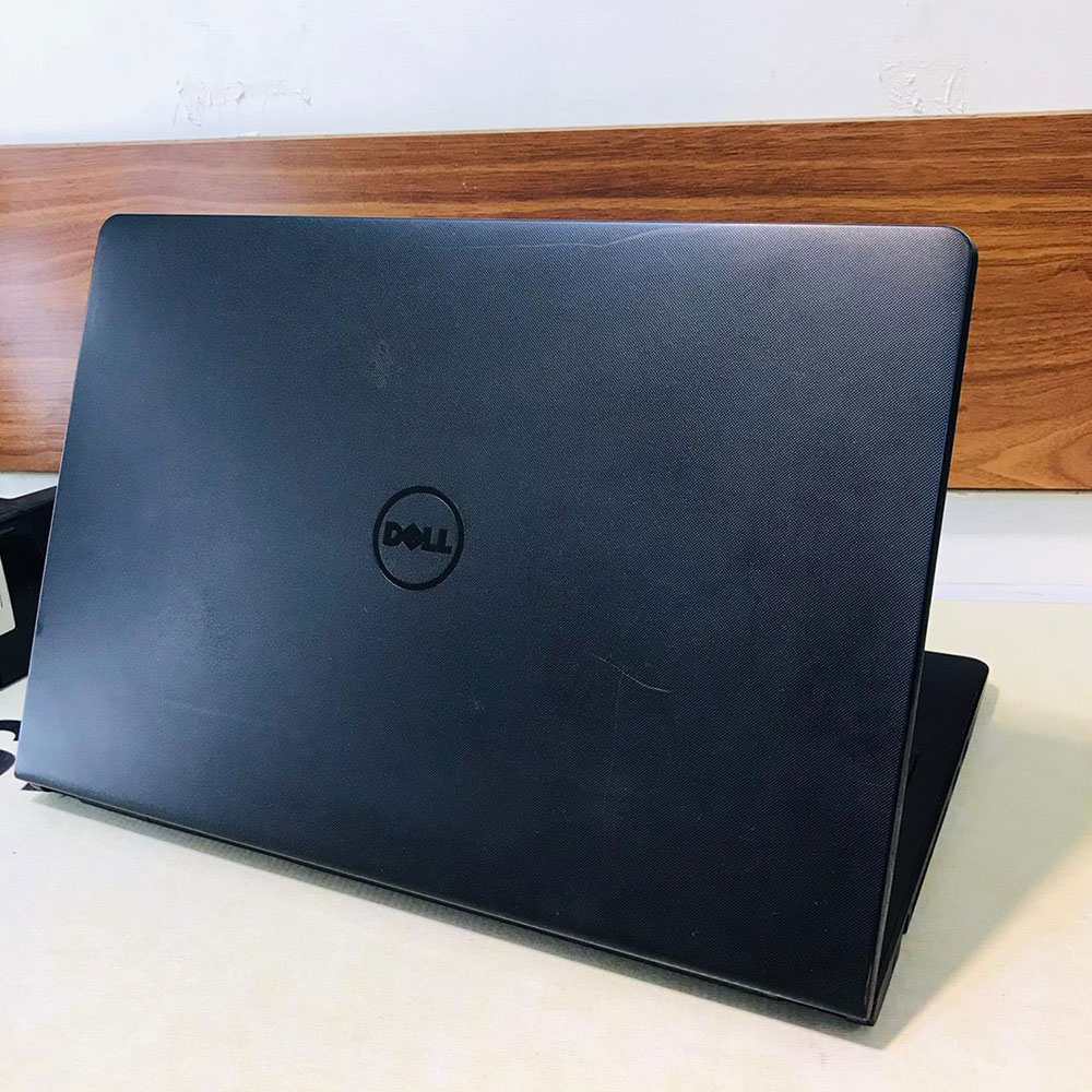 Dell-inspiron-15-3000-7-1.jpg