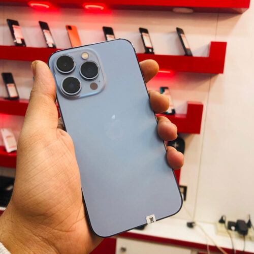 Apple IPhone 13 Pro | 256GB Storage | 6GB RAM | Apple A15 Bionic | 3095 mAh Battery | Battery Health 90% Plus | 12MP Camera | PTA Approved | Mobile Phone - Image 4