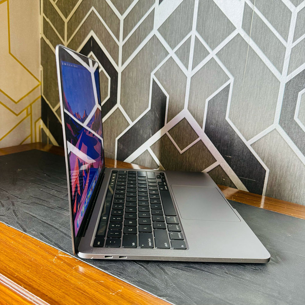 Apple MacBook Pro 2020 | 500GB SSD | 16GB RAM | 2.0GHz Quad-Core| Intel Core i5 | 13-inch IPS Retina Display | Intel Iris Plus Graphics | 8 Hours Battery | MacBook - Image 8
