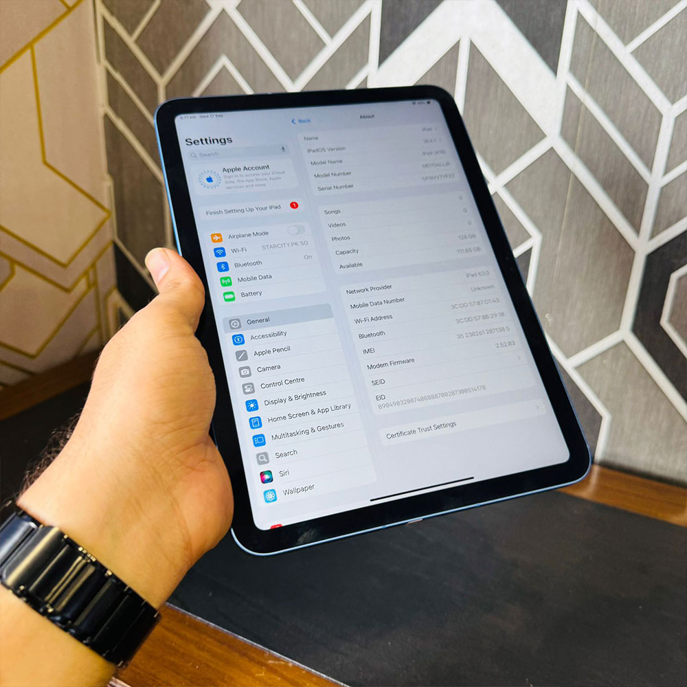 Apple iPad 2025 (11th Gen) | 128GB ROM | 6GB RAM | 11″ Screen | iPadOS 26 | Apple A16 Bionic | Apple GPU (4-core graphics) | Tablet PC - Image 9