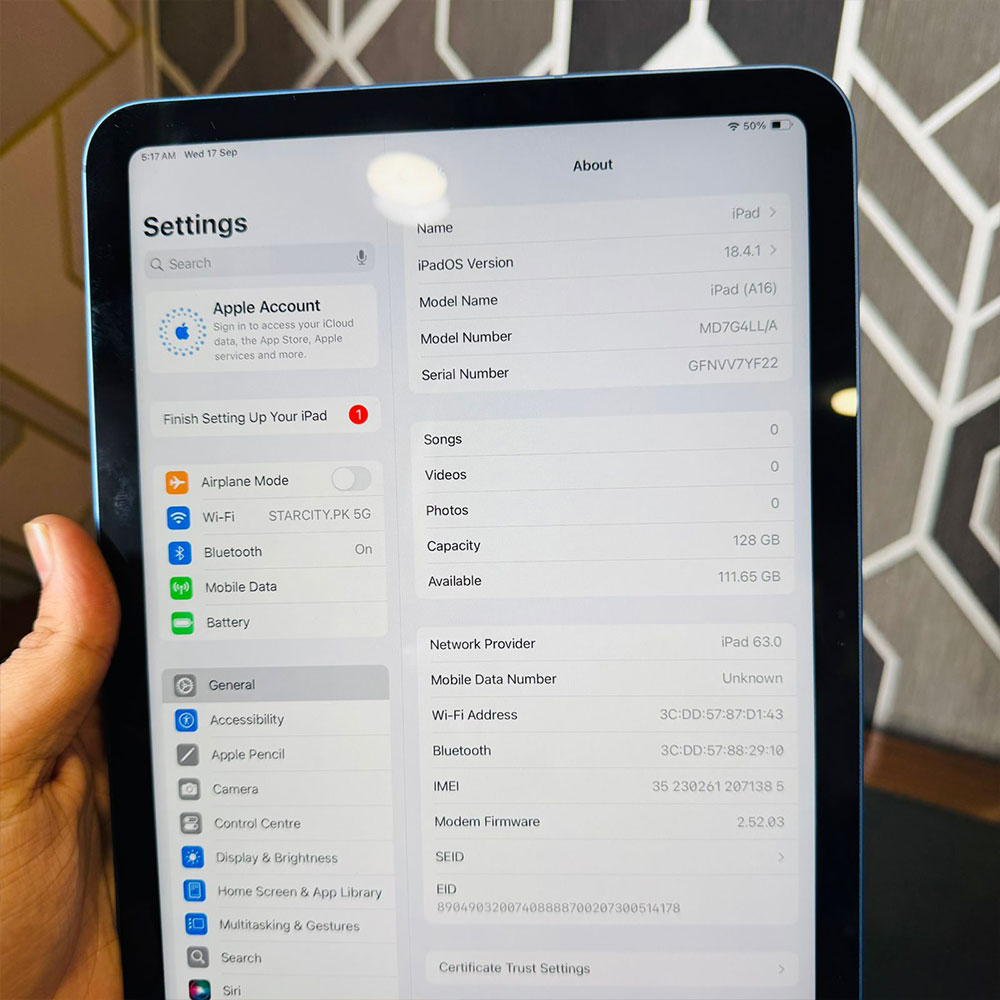 Apple iPad 2025 (11th Gen) | 128GB ROM | 6GB RAM | 11″ Screen | iPadOS 26 | Apple A16 Bionic | Apple GPU (4-core graphics) | Tablet PC - Image 2