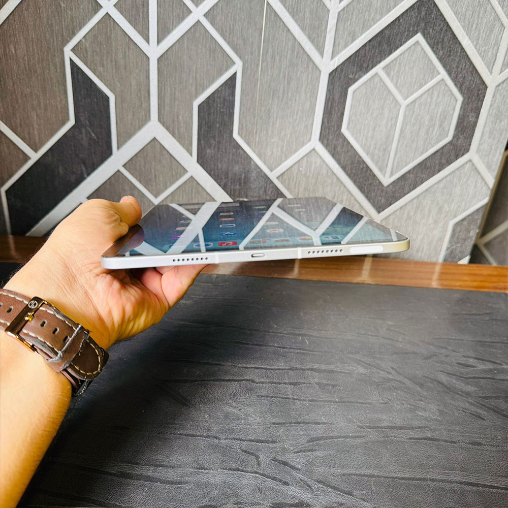 Apple iPad 11 Pro (4th Gen) | 128GB ROM | 8GB RAM | 11″ Screen | iOS 16.1 | Apple M2 | Octa-core | 3.4 GHz Processor | 7538 mAh Battery | Tablet PC - Image 8