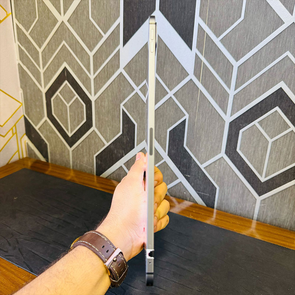 Apple iPad Pro 3rd Gen (2021) | 128GB ROM | 8GB RAM | 11″ Screen | iPadOS 14.5.1 | WiFi | Apple M1 | Octa-core | 3.2 GHz Processor | 7538 mAh Battery | Tablet PC - Image 6