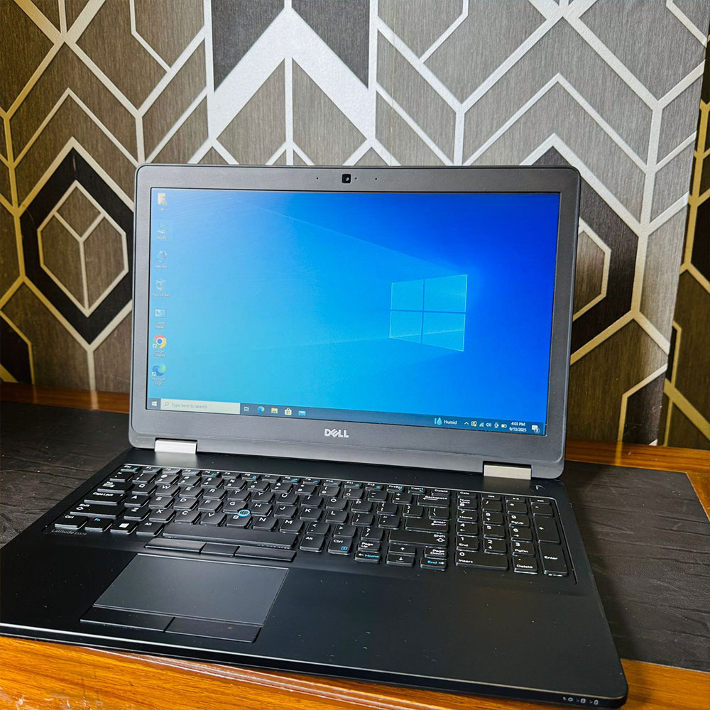 Dell Latitude E5570 Laptop | 256GB SSD | 8GB RAM | Core i7 6th Generation | Intel Quad Core i7-6820HQ | Numpad Backlit Keyboard | 15.6″ FHD IPS Display | Laptop - Image 2