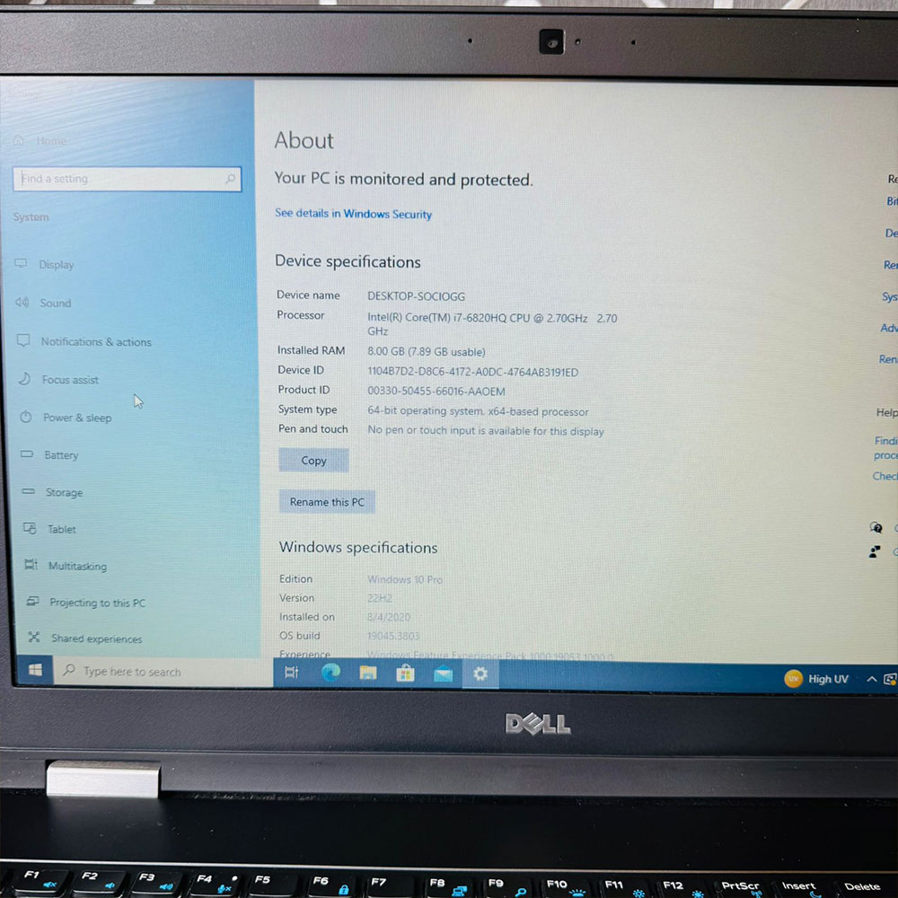 Dell Latitude E5570 Laptop | 256GB SSD | 8GB RAM | Core i7 6th Generation | Intel Quad Core i7-6820HQ | Numpad Backlit Keyboard | 15.6″ FHD IPS Display | Laptop - Image 8
