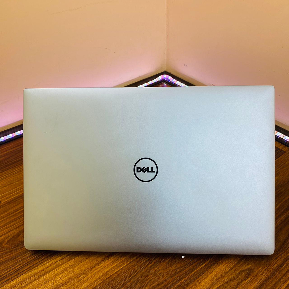 Dell | Precision 5520 Laptop | 256GB SSD | 8GB RAM | Intel Core i7 6th Gen | 6820HQ 2.70GHz | 4GB NVIDIA Graphics Card | 15.6″ FHD Display | Laptop - Image 3