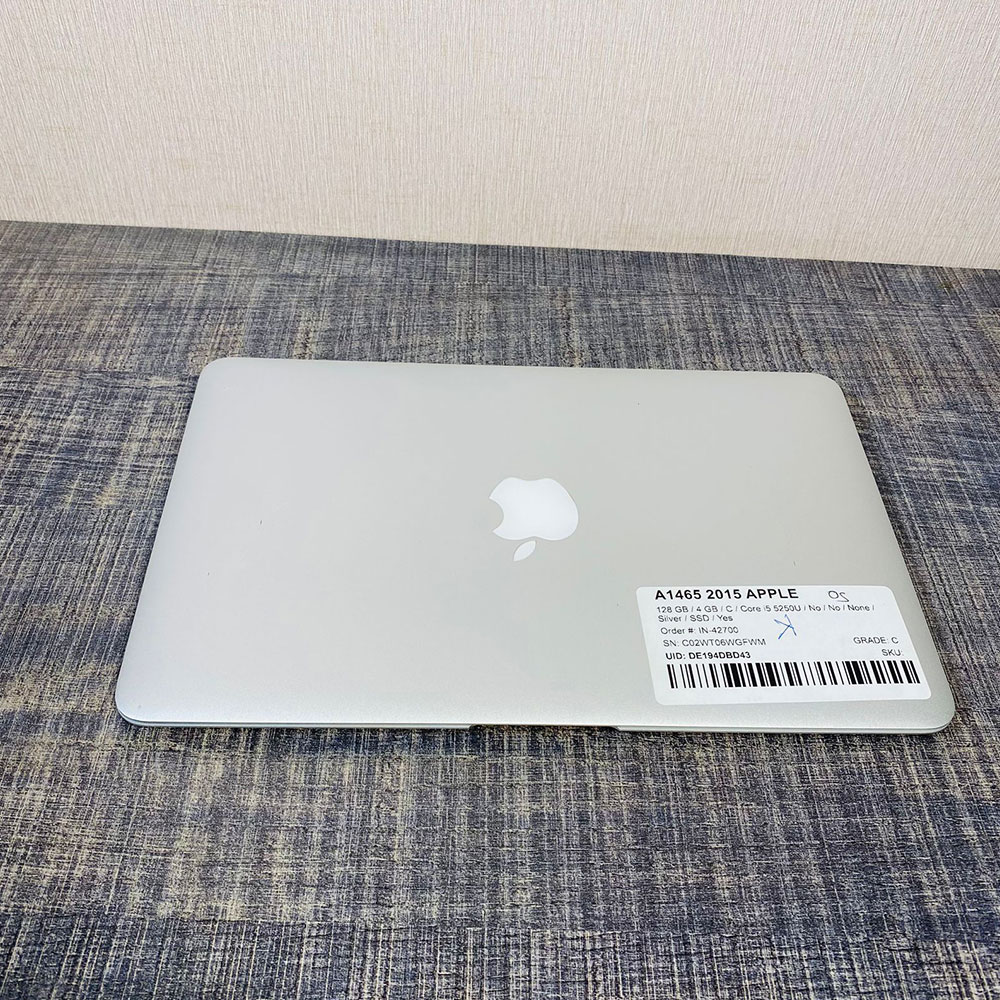Apple MacBook Air 2015 | 128GB SSD | 4GB RAM | 1.6GHz Intel Core i5 | 5th Gen | 11.6-inches Display | 10 Hours Battery | MacBook - Image 5