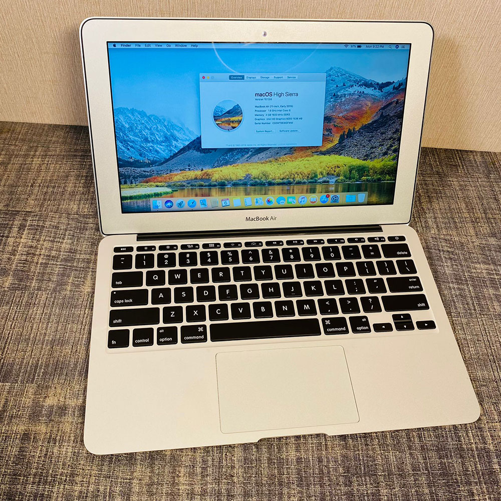 Apple MacBook Air 2015 | 128GB SSD | 4GB RAM | 1.6GHz Intel Core i5 | 5th Gen | 11.6-inches Display | 10 Hours Battery | MacBook - Image 3