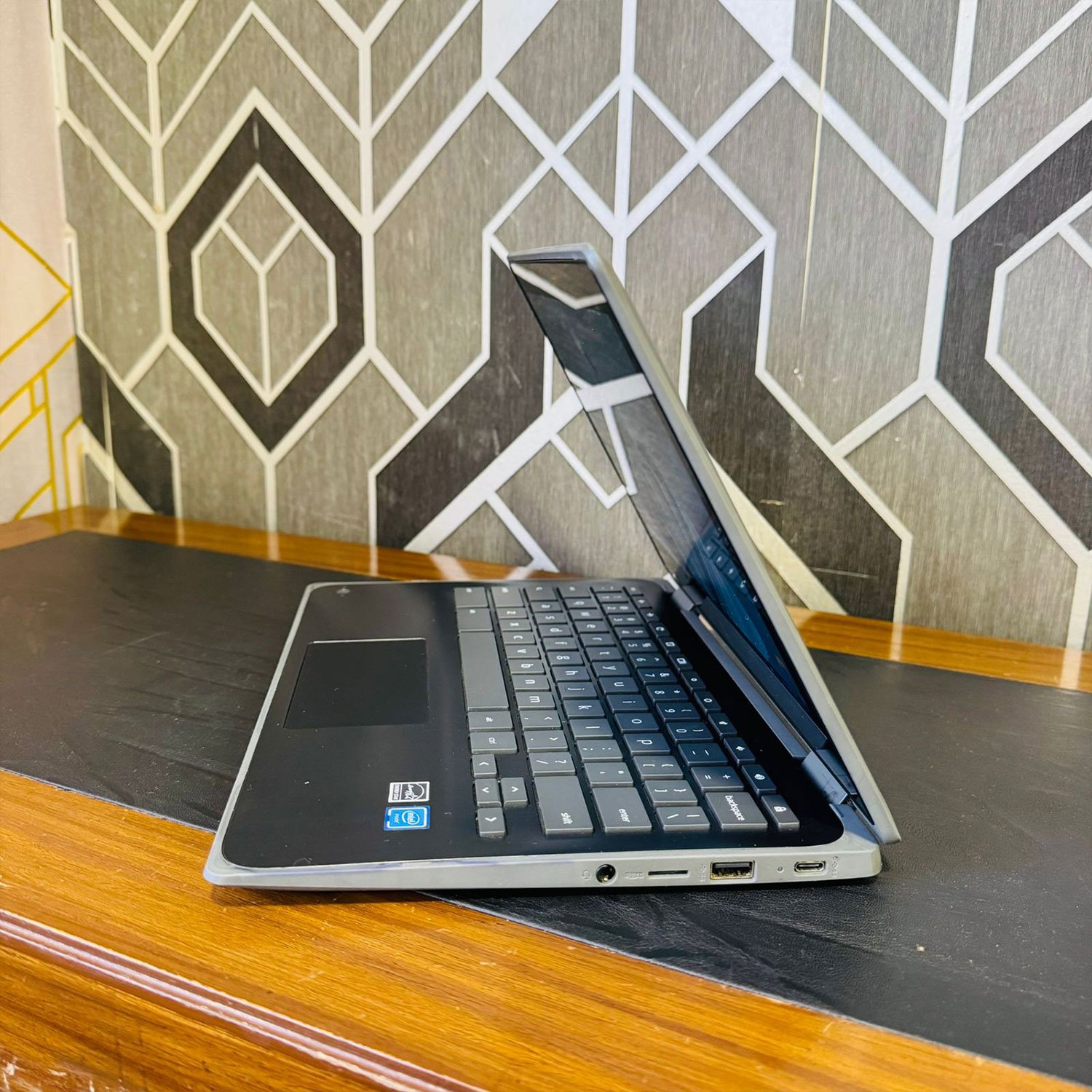 HP Chromebook 11 G3 x360 | 4GB RAM | 32GB Storage | 11.6″ Touchscreen | Windows 10 - Image 5