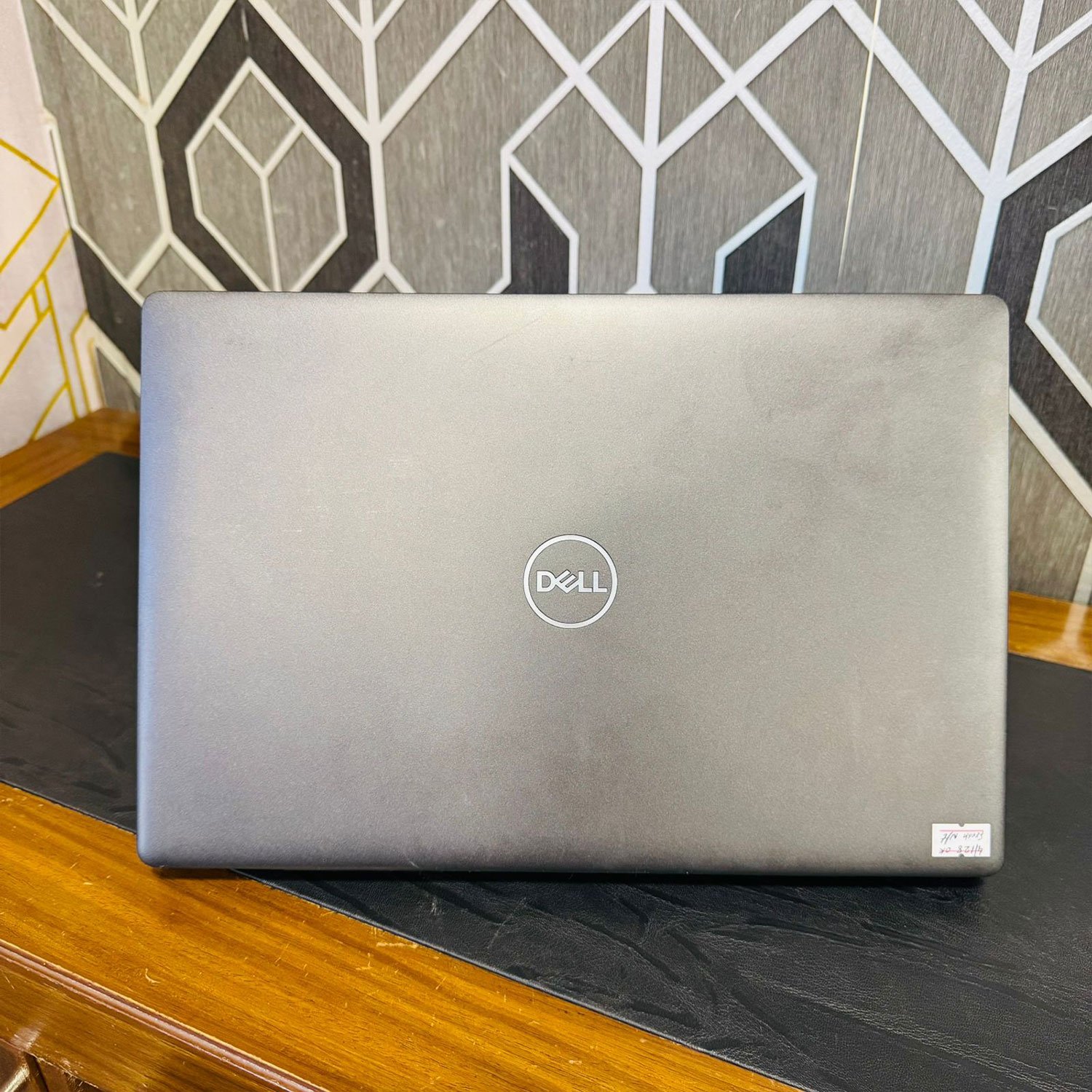 Dell Latitude 5400 Chromebook | 128GB SSD | 8GB RAM | Intel Celeron 4305U 2.20GHz | Playstore Supported | 2029 Updatable | 14″ HD Display | Laptop - Image 4