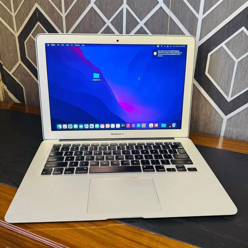 Apple MacBook Air 2015 | 128GB SSD | 8GB RAM | 1.6GHz Dual-Core Core i5 | 13.3 inch HD Display | Intel HD Graphics 6000 | 8 Hours Battery | MacBook - Image 2