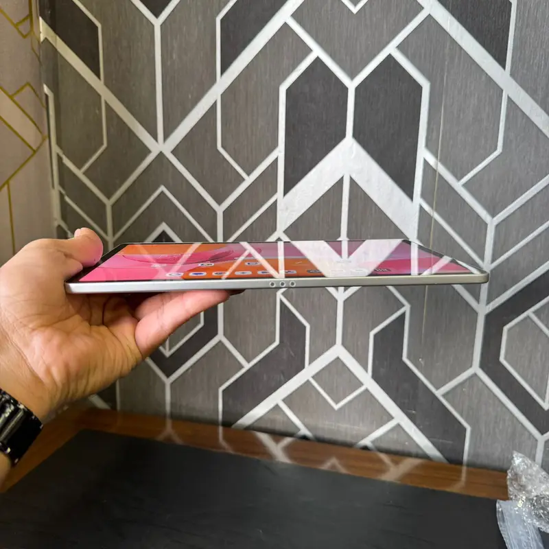 Lenovo Yoga Tab (TB710FU) | 128GB Storage | 8GB RAM | 13MP Camera | 11.1″ Display | 8860 mAh Battery | Android 15 | Tablet PC - Image 7