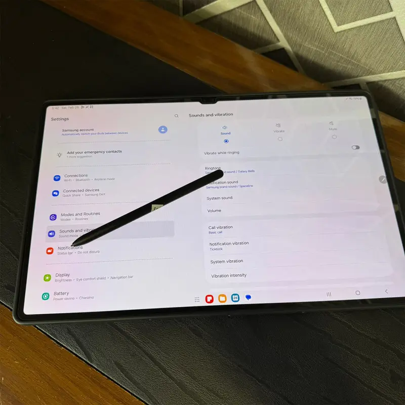 Samsung Galaxy Tab S8 Ultra | 256GB ROM | 12GB RAM | 14.6″ Super AMOLED Display | Snapdragon 8 Gen 1 | Android 12 | Original S Pen | 11200 mAh Battery | WiFi | Tablet PC - Image 6