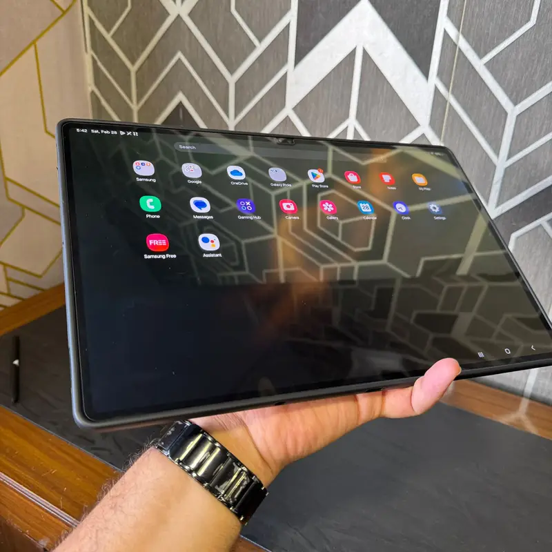 Samsung Galaxy Tab S8 Ultra | 256GB ROM | 12GB RAM | 14.6″ Super AMOLED Display | Snapdragon 8 Gen 1 | Android 12 | Original S Pen | 11200 mAh Battery | WiFi | Tablet PC - Image 9
