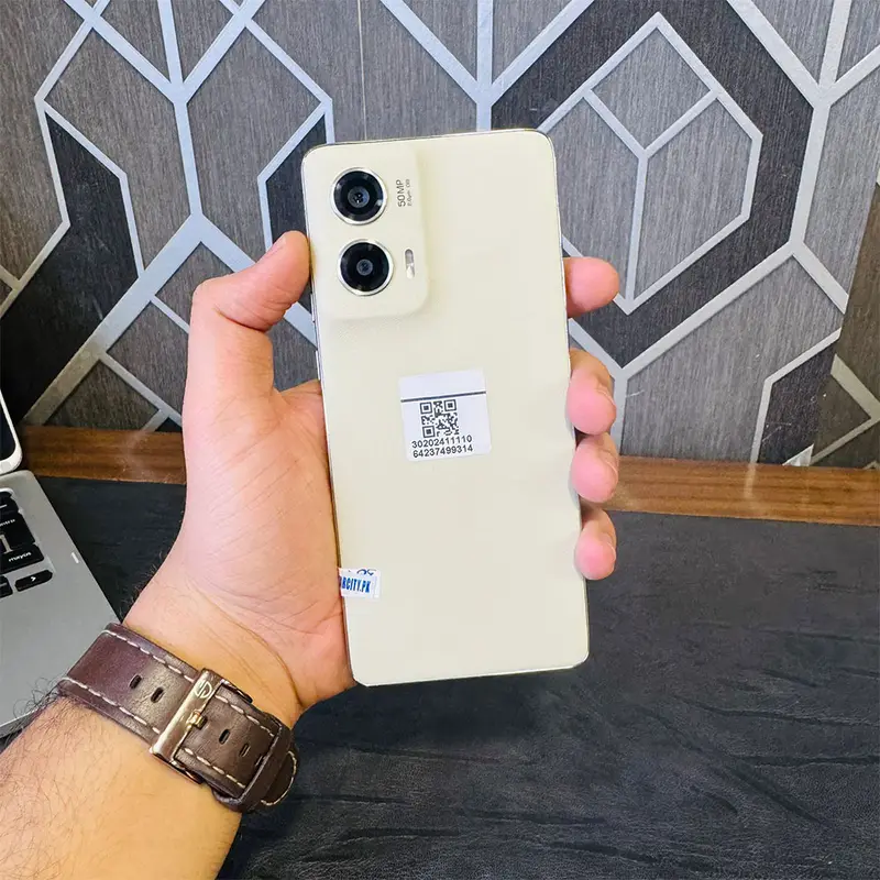 Motorola | Moto G Stylus 5G 2024 | 128GB Storage | 8GB RAM | Snapdragon 6 Gen 1 | 5000 mAh Battery | 50MP Camera | Non PTA Approved (SIM Lock) | Mobile Phone - Image 2