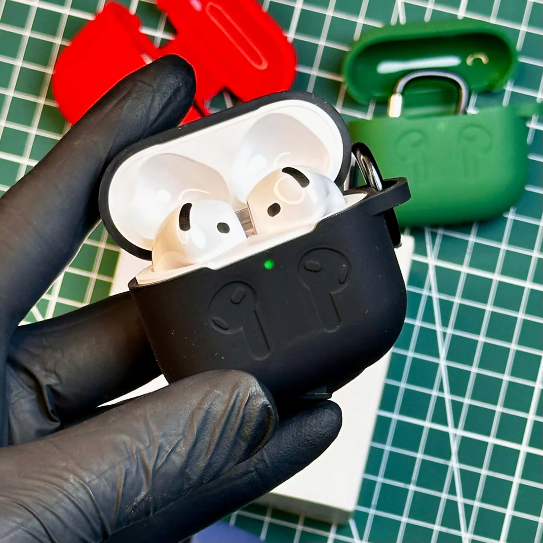 Airpods 4 USB | C ANC Buzzer With Free Case - Image 2