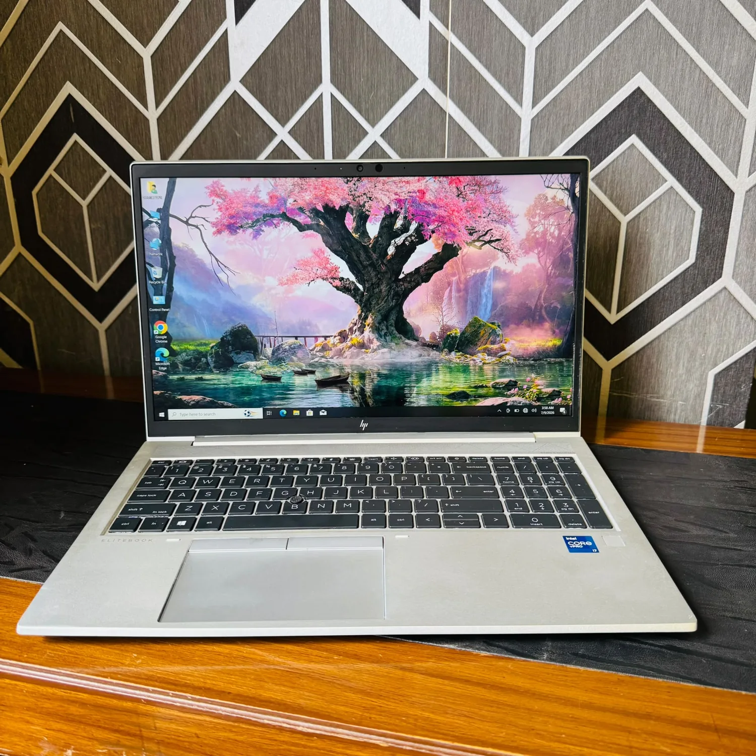 HP | EliteBook 850 G8 Laptop | 256GB SSD | 8GB RAM | Core i7-1185G7 | 11th Gen | 15.6″ FHD Display | Backlit Keyboard | Touchscreen | Laptop - Image 2