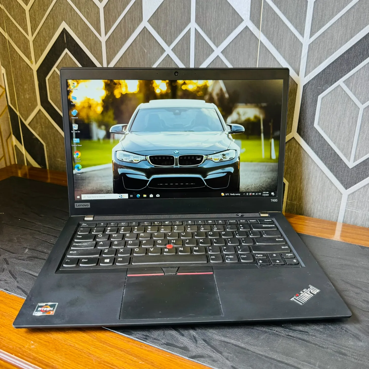 Lenovo ThinkPad T495 | 256GB SSD | 16GB RAM | AMD Ryzen 7 PRO 3700U | 14″ Display | Radeon Vega Graphics | Laptop - Image 3