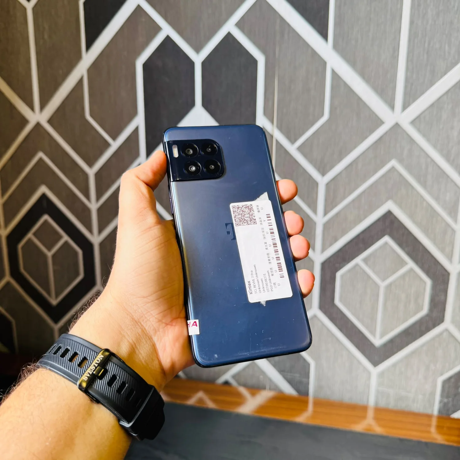 TCL REVVL 7 Pro 5G | 256GB Storage | 8GB RAM | 6.78″ AMOLED Display | Snapdragon 6 Gen 1 | 5000mAh Battery | SIM Lock | Non PTA Approved | Mobile Phone - Image 3