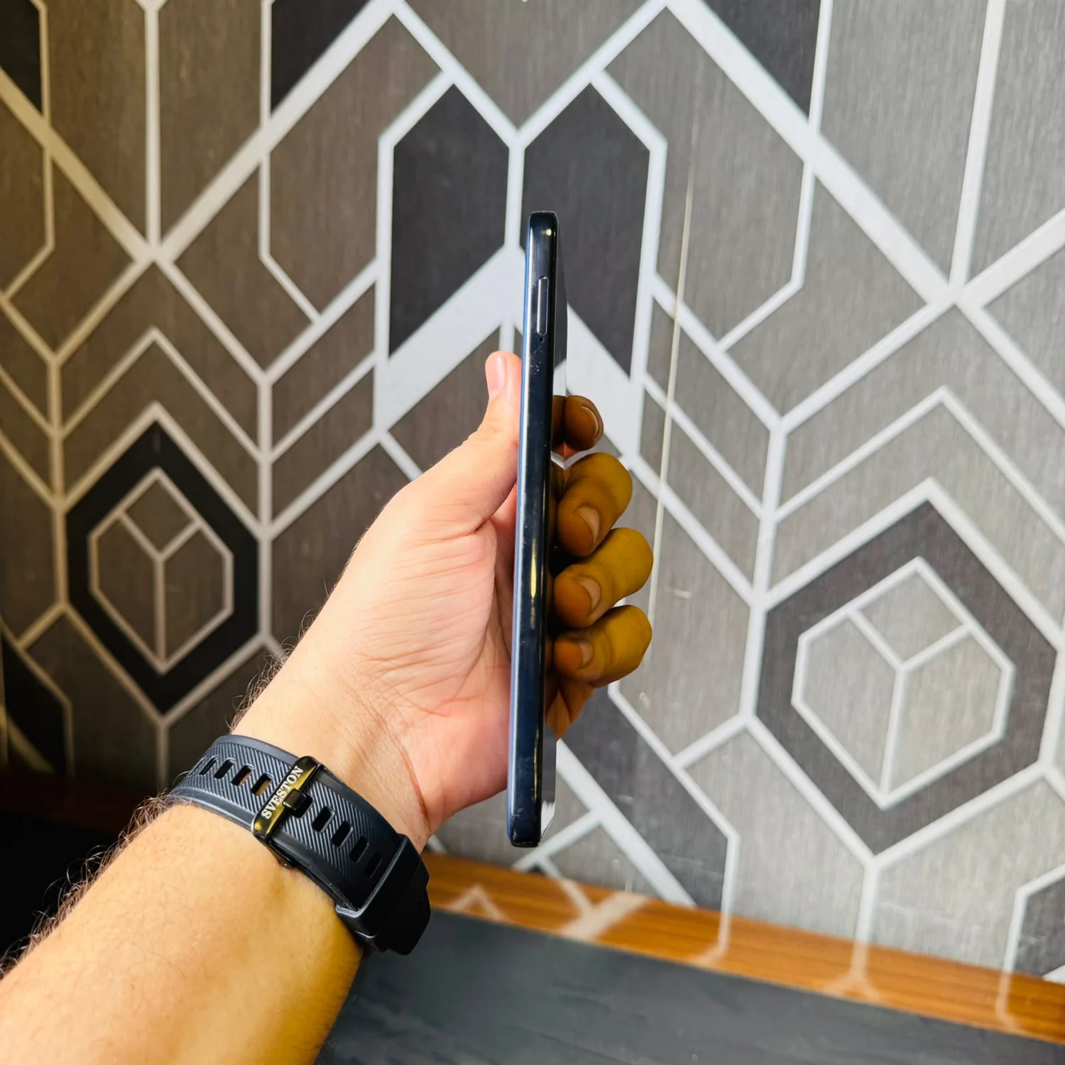 TCL REVVL 7 Pro 5G | 256GB Storage | 8GB RAM | 6.78″ AMOLED Display | Snapdragon 6 Gen 1 | 5000mAh Battery | SIM Lock | Non PTA Approved | Mobile Phone - Image 5