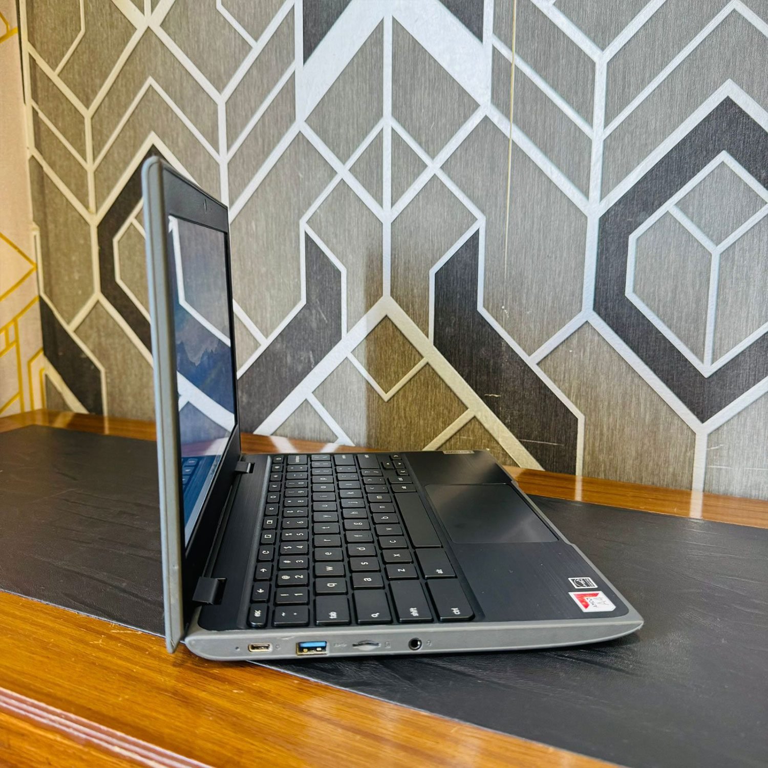 Lenovo | Chromebook 100E 2nd Gen AST | 4GB RAM | 32GB Storage | AMD A4-9120C 1.60Ghz Processor | 11.6″ Display | Webcam | Playstore Supported | 2029 Updatable | Chromebook - Image 6