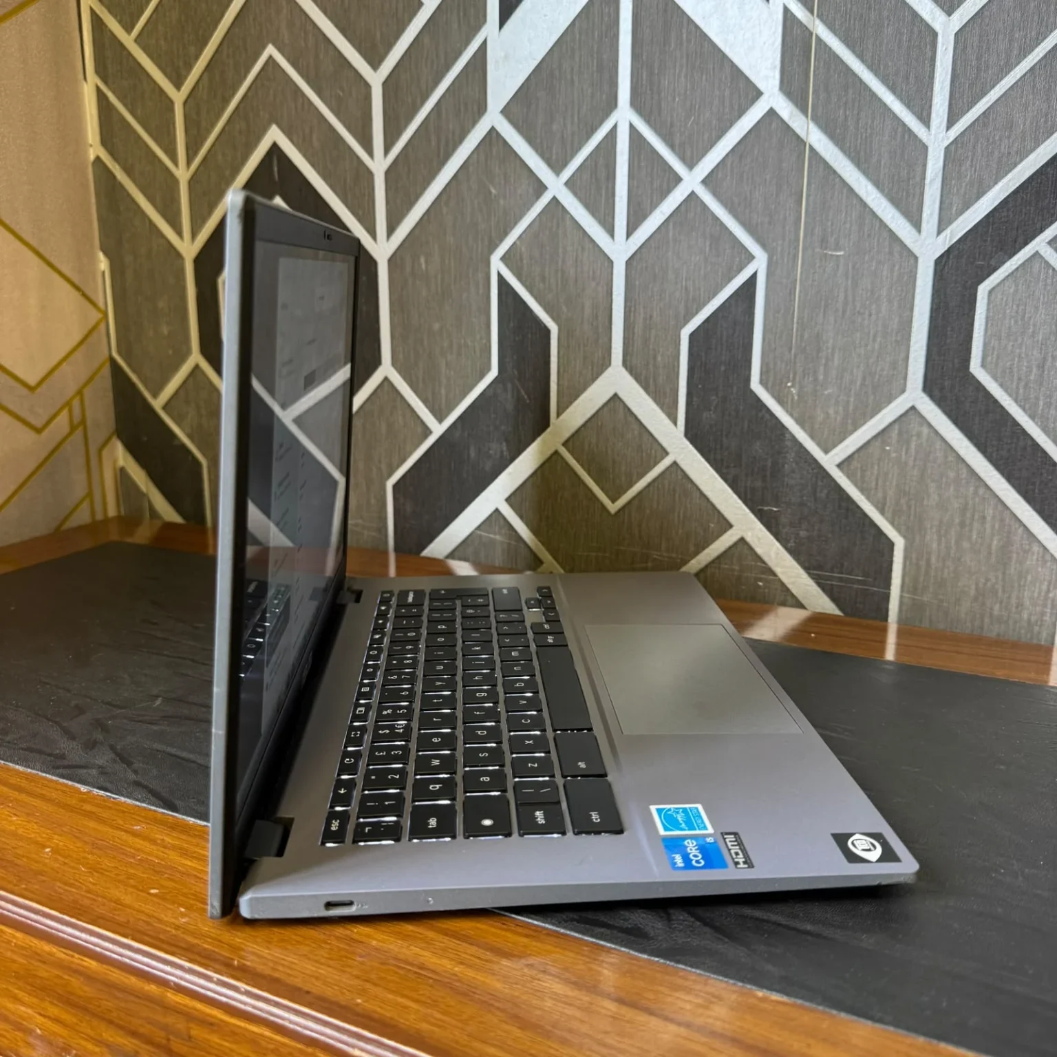 ASUS CB34 Chromebook Plus | Core i5 12th Gen | 16GB RAM | 256GB UFS | 14-inch FHD | Backlit Keyboard | 2032 Updates | Chromebook - Image 4