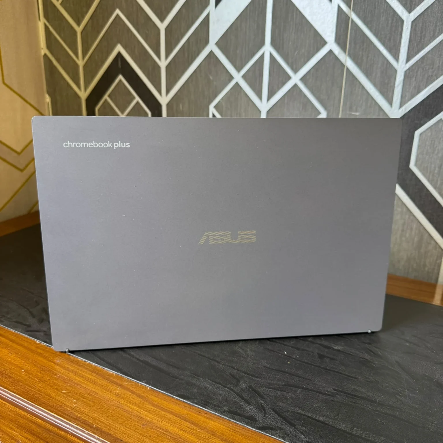 ASUS CB34 Chromebook Plus | Core i5 12th Gen | 16GB RAM | 256GB UFS | 14-inch FHD | Backlit Keyboard | 2032 Updates | Chromebook - Image 5