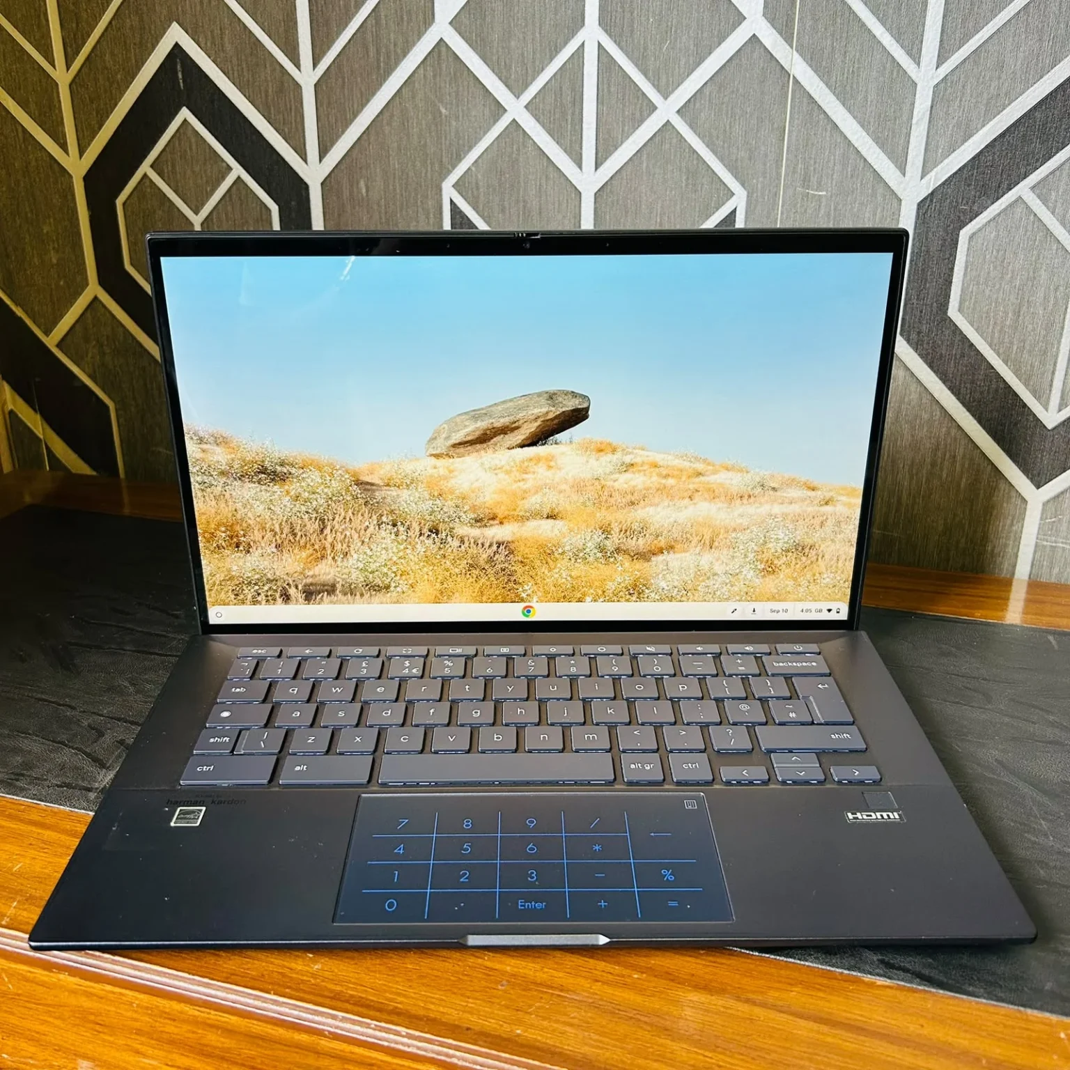 ASUS | CB9400CE | Core i5-1135G7 11th Gen | 16GB RAM | 256GB NVMe SSD | 14-inch FHD Touchscreen | 2031 Updates | Chromebook - Image 2