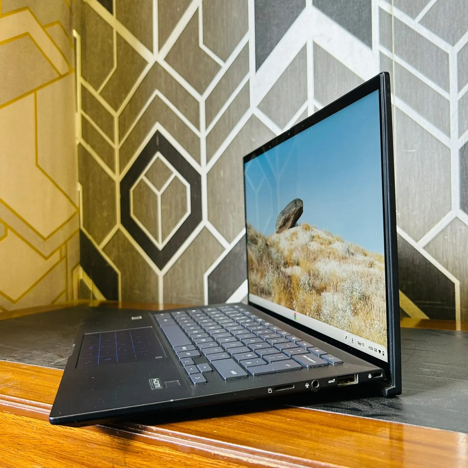 ASUS | CB9400CE | Core i5-1135G7 11th Gen | 16GB RAM | 256GB NVMe SSD | 14-inch FHD Touchscreen | 2031 Updates | Chromebook - Image 5